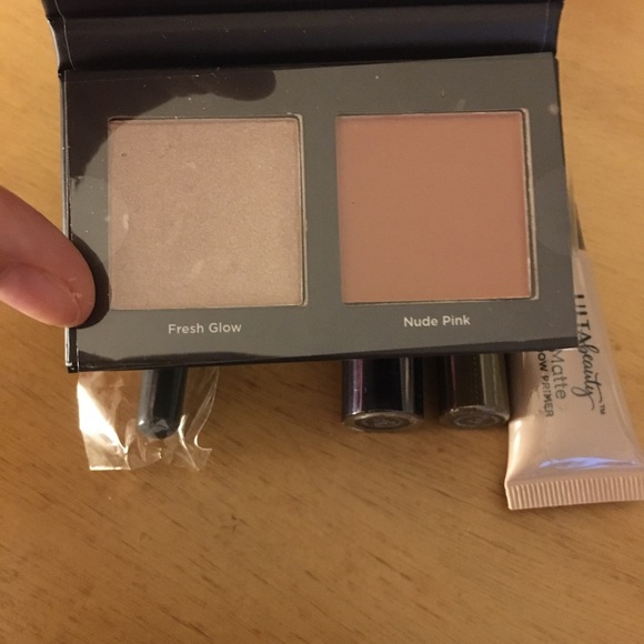 New 7pc Makeup Bundle Blush Mascara Brow Tint Brush Lipstick Primer Bag - Picture 2 of 10